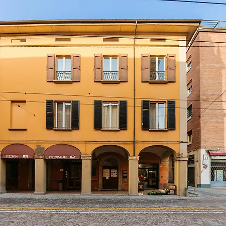 Tiro In The Center Of