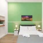 Guest house Tiro In The Center Of