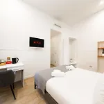 Tiro In The Center Of Guest house 3*