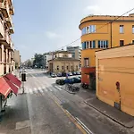 Tiro In The Center Of Bologna